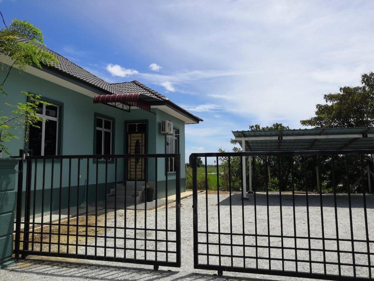 Ummi'S Homestay Besut Kampung Kuala Besut Exteriér fotografie