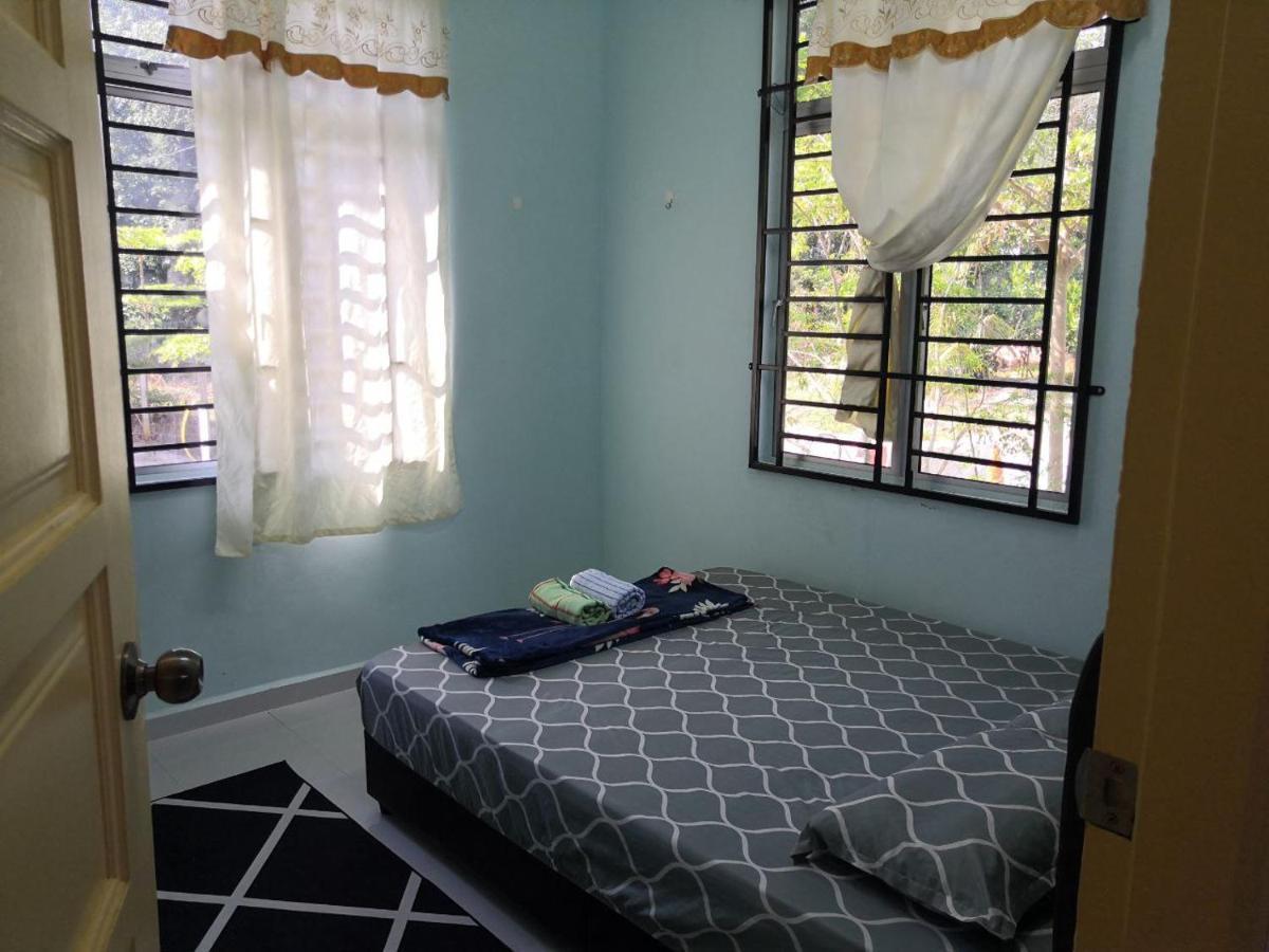 Ummi'S Homestay Besut Kampung Kuala Besut Exteriér fotografie