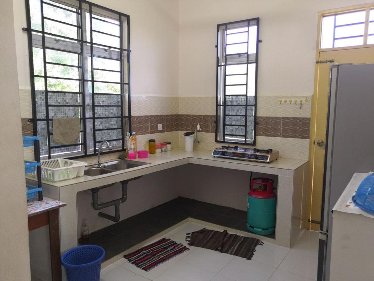 Ummi'S Homestay Besut Kampung Kuala Besut Exteriér fotografie